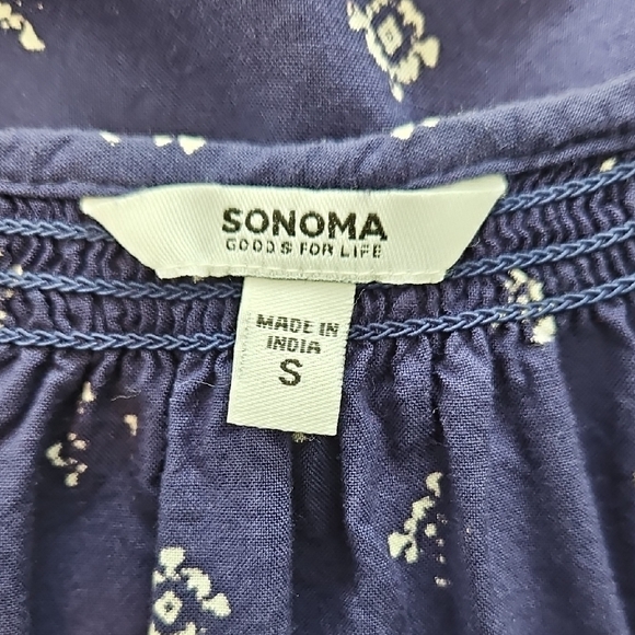 Navy & White Blouse - Picture 3 of 3